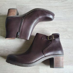 dansko henley bootie